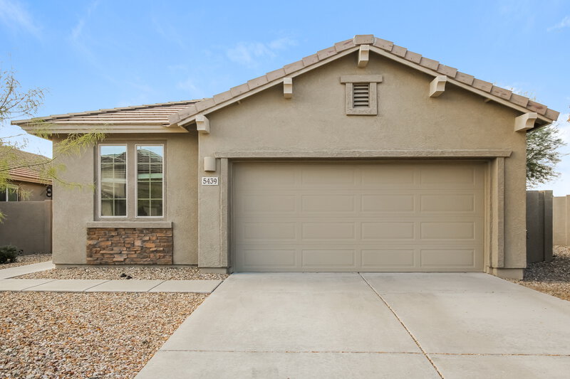 2,340/Mo, 5439 W Fetlock Trail Phoenix, AZ 85083 External View