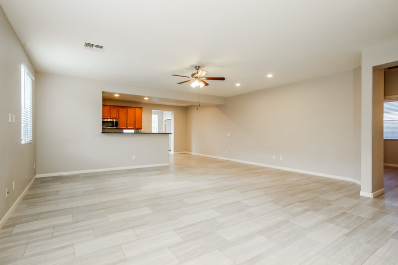 2,340/Mo, 5439 W Fetlock Trail Phoenix, AZ 85083 Living Room View