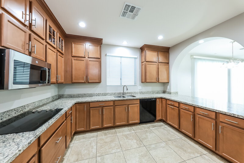 1,995/Mo, 29082 N 124th Ln Peoria, AZ 85383 Kitchen View 2