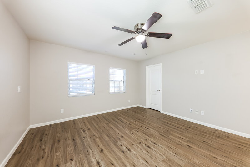 1,995/Mo, 29082 N 124th Ln Peoria, AZ 85383 Main Bedroom View 2