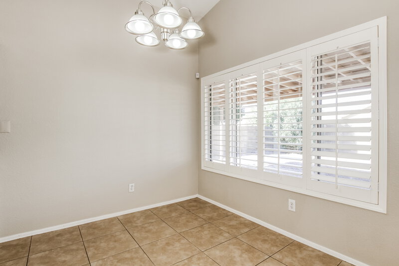 2,355/Mo, 16634 N 35th Way Phoenix, AZ 85032 Dining Room View