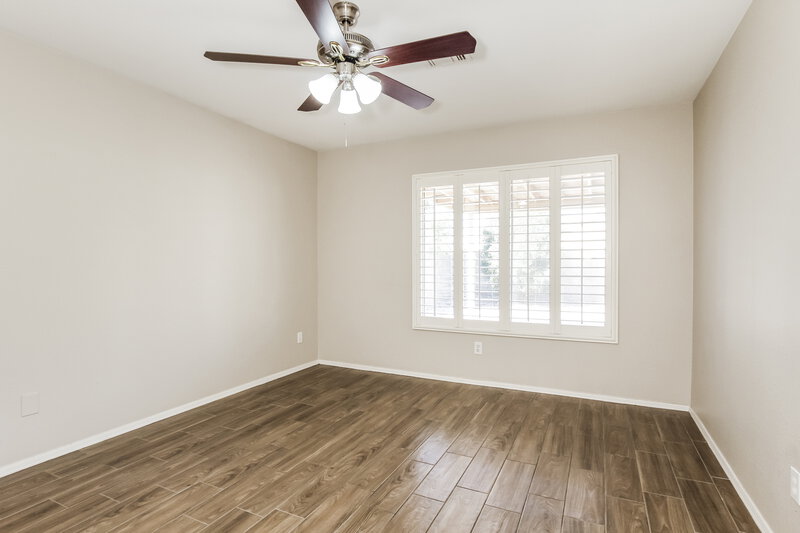2,355/Mo, 16634 N 35th Way Phoenix, AZ 85032 Main Bedroom View