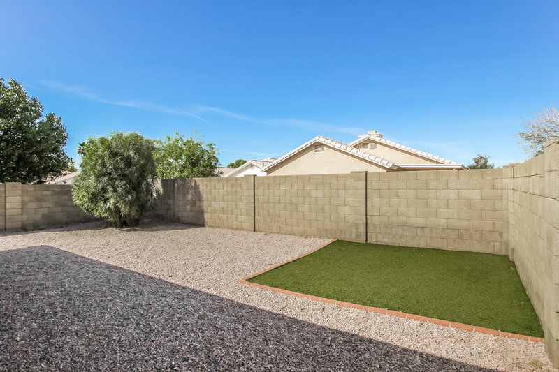 2,355/Mo, 16634 N 35th Way Phoenix, AZ 85032 Backyard View