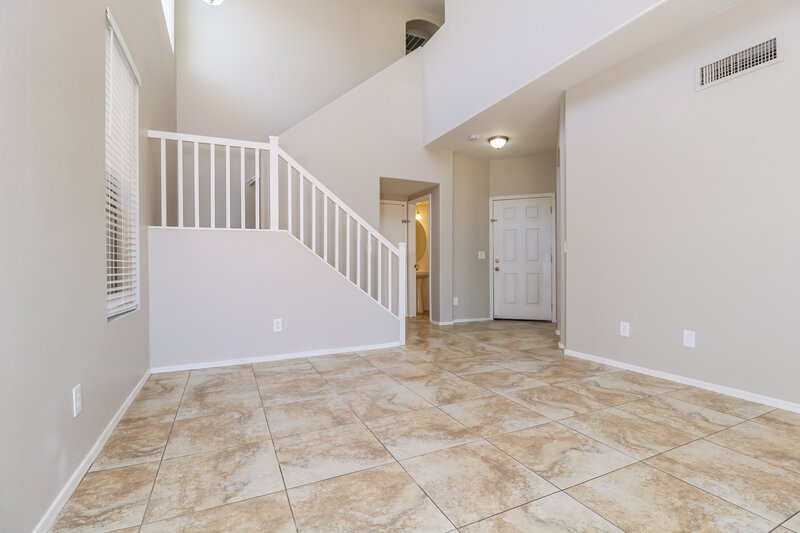 1,945/Mo, 11388 W Mohave St Avondale, AZ 85323 Living Room View