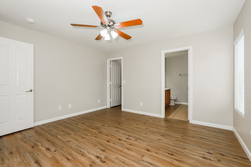 1,940/Mo, 39433 N Parisi Cir San Tan Valley, AZ 85140 Main Bedroom View 2