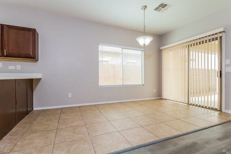 1,825/Mo, 25826 W Pleasant Ln Buckeye, AZ 85326 Dining Room View