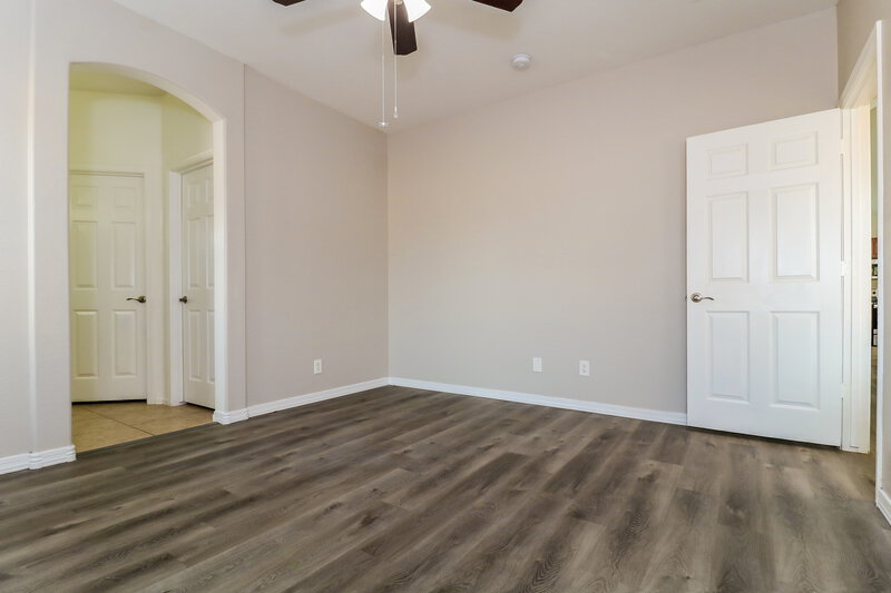 1,825/Mo, 25826 W Pleasant Ln Buckeye, AZ 85326 Main Bedroom View 2