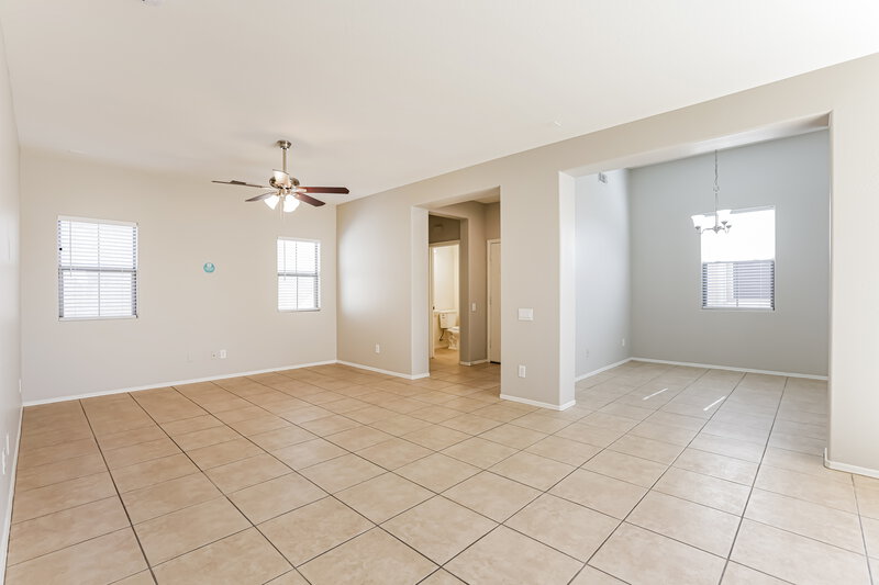 1,995/Mo, 8423 W Vernon Ave # 113 Phoenix, AZ 85037 Misc View 2