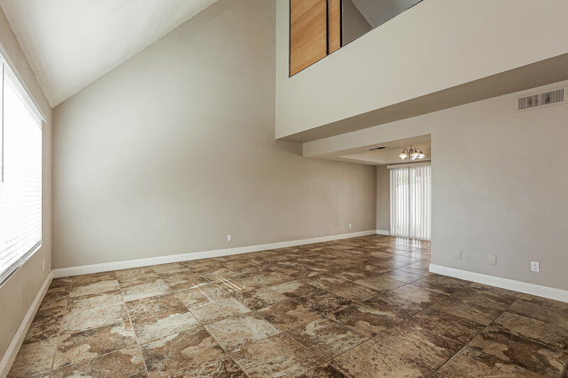 2,455/Mo, 2848 E Brown Rd Unit 8 Mesa, AZ 85213 Living Room View