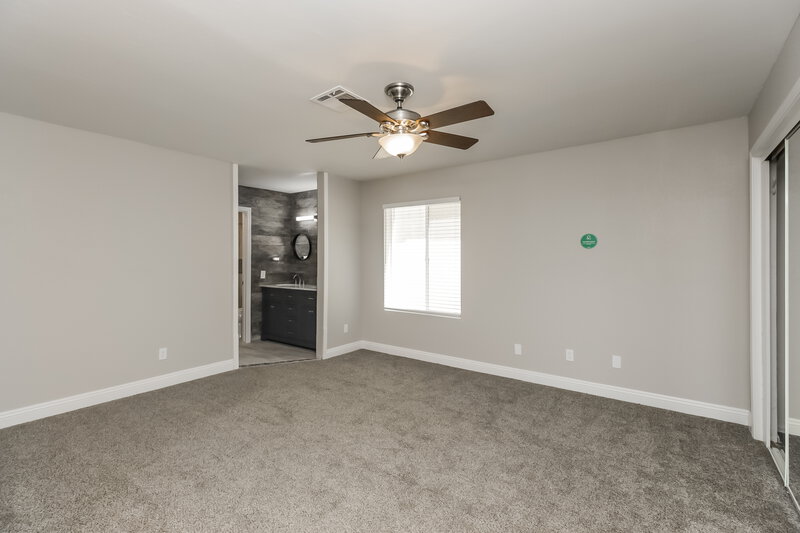 2,855/Mo, 2848 E Brown Rd Unit 8 Mesa, AZ 85213 Main Bedroom View