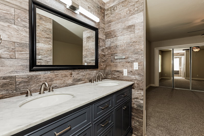 2,455/Mo, 2848 E Brown Rd Unit 8 Mesa, AZ 85213 Bathroom View 2