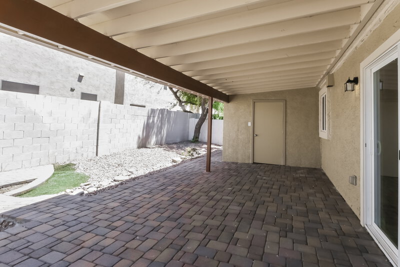 2,855/Mo, 2848 E Brown Rd Unit 8 Mesa, AZ 85213 Covered Patio View