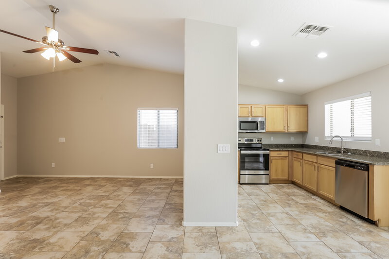 2,025/Mo, 2781 W Mira Dr Queen Creek, AZ 85142 Living Room View 4