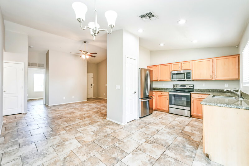 1,875/Mo, 2781 W Mira Dr Queen Creek, AZ 85142 Dining Room View 2