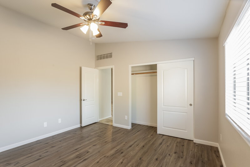 2,025/Mo, 2781 W Mira Dr Queen Creek, AZ 85142 Main Bedroom View 2