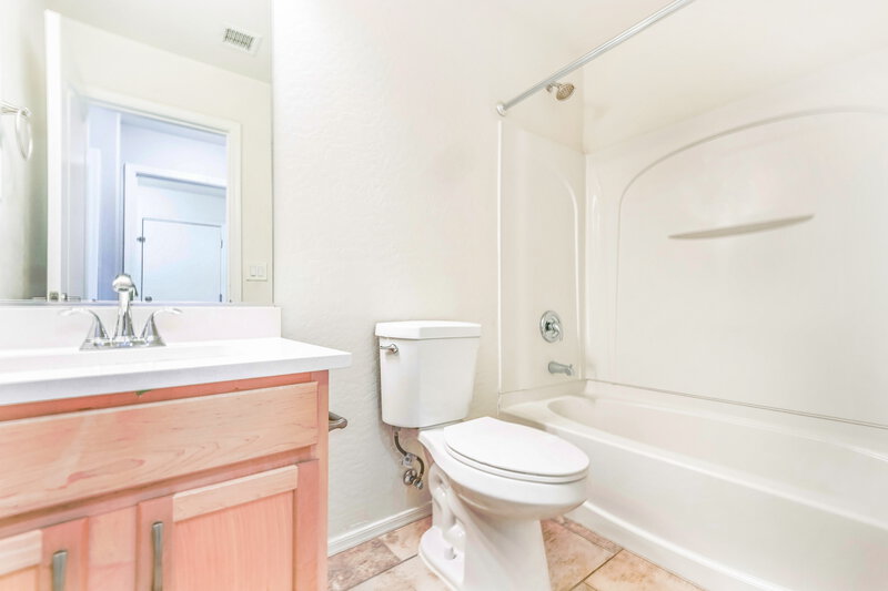 1,875/Mo, 2781 W Mira Dr Queen Creek, AZ 85142 Bathroom View
