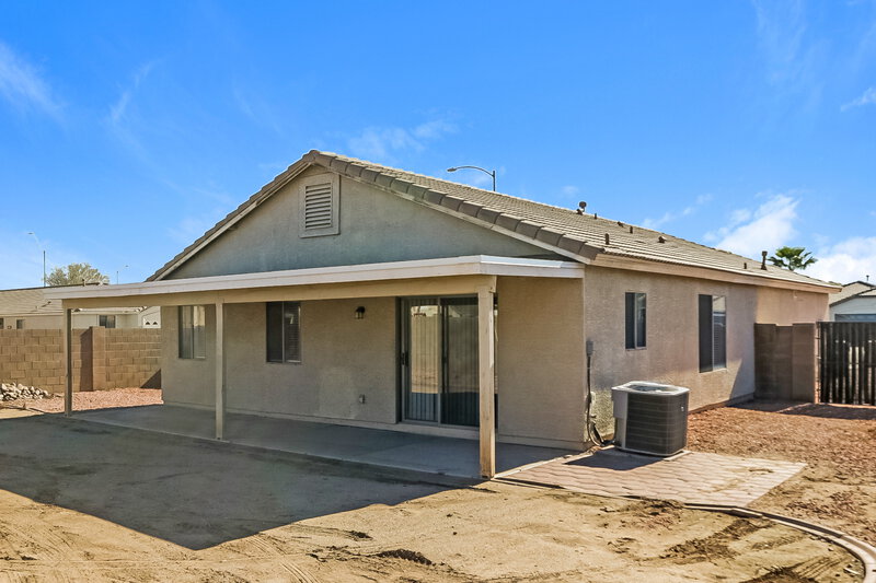 2,100/Mo, 22362 N 107th Dr Sun City, AZ 85373 Rear View