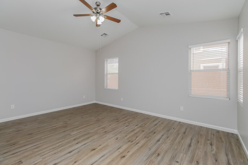 2,290/Mo, 8739 E Lindner Ave Mesa, AZ 85209 Living Room View 3