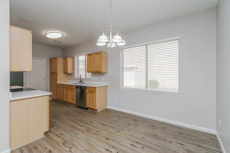 2,290/Mo, 8739 E Lindner Ave Mesa, AZ 85209 Dining Room View