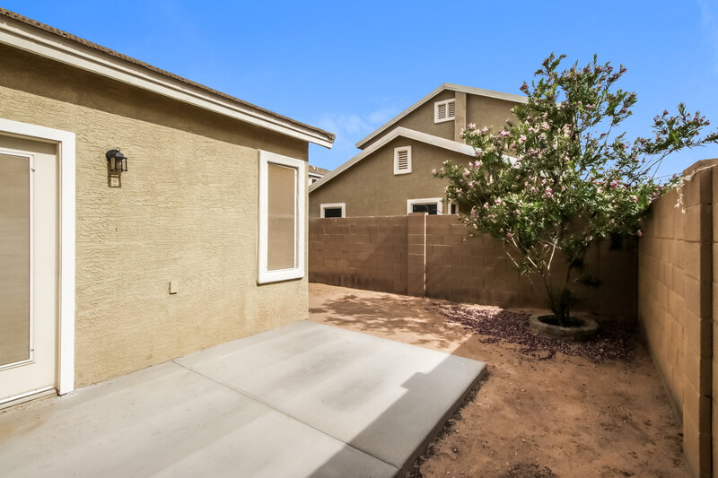 2,290/Mo, 8739 E Lindner Ave Mesa, AZ 85209 Rear View 2
