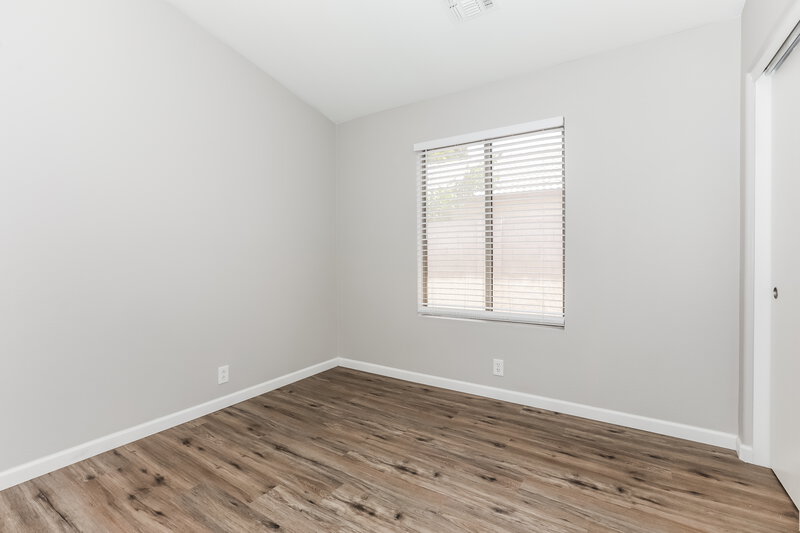 2,210/Mo, 10704 E Enid Ave Mesa, AZ 85208 Bedroom View
