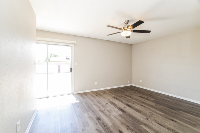 2,680/Mo, 1307 W Palo Verde Dr Chandler, AZ 85224 Main Bedroom View