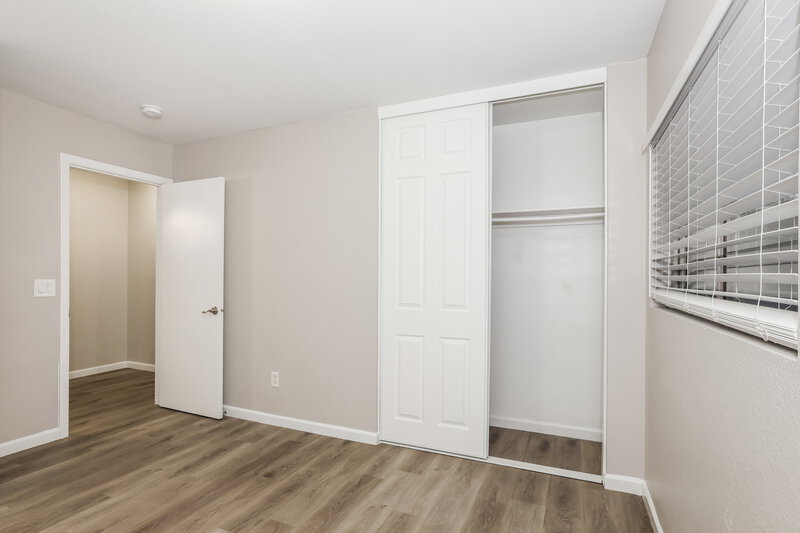 2,060/Mo, 10938 E Flossmoor Ave Mesa, AZ 85208 Bedroom View 3