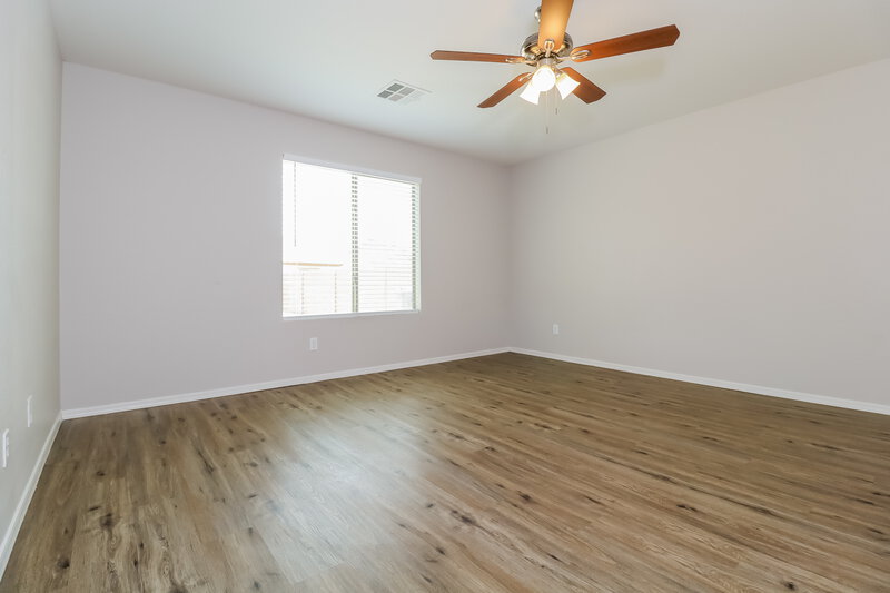 1,695/Mo, 1433 S 230th Dr Buckeye, AZ 85326 Main Bedroom View