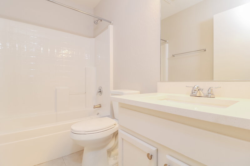 1,695/Mo, 1433 S 230th Dr Buckeye, AZ 85326 Bathroom View