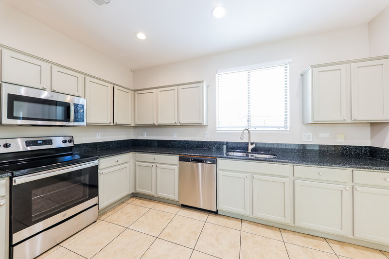 2,395/Mo, 25934 N 54th Ave Phoenix, AZ 85083 Kitchen View