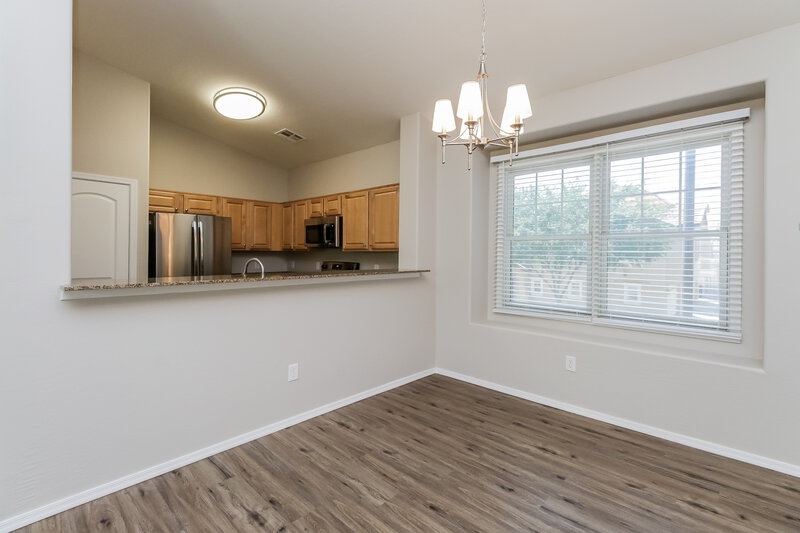 2,050/Mo, 4318 E Jasper Dr Gilbert, AZ 85296 Dining Room View 2