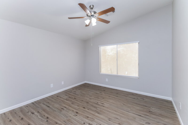 2,240/Mo, 3719 E Inverness Ave #38 Mesa, AZ 85206 Main Bedroom View