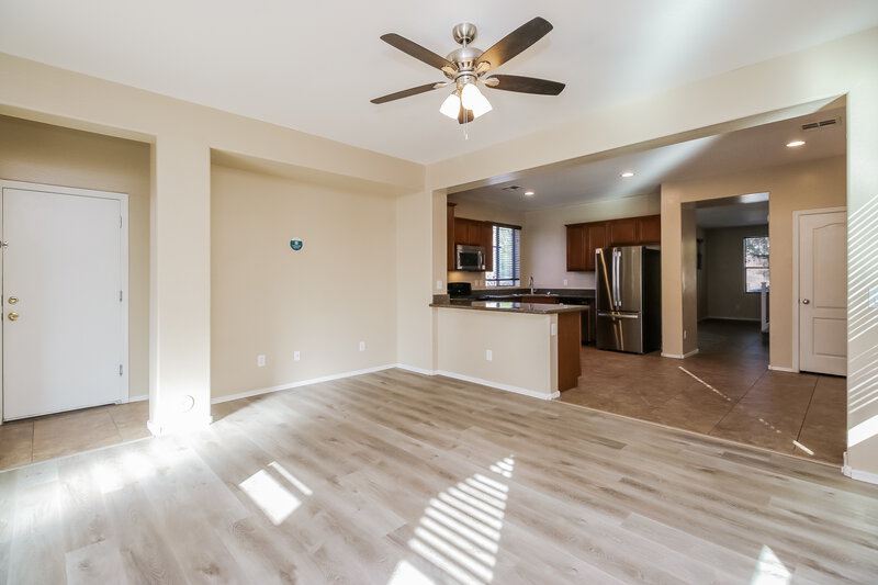2,335/Mo, 3283 E Tulsa St Gilbert, AZ 85295 Living Room View 2