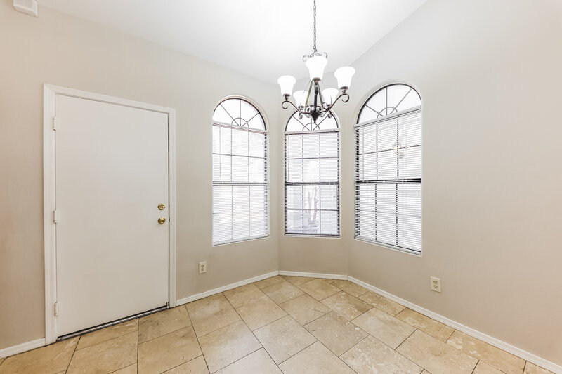 2,370/Mo, 743 W Sherri Dr Gilbert, AZ 85233 Dining Room View