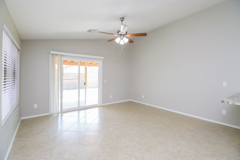 2,085/Mo, 973 E Yuma Ave Apache Junction, AZ 85119 Dining Room View