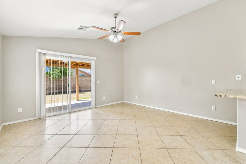 1,960/Mo, 973 E Yuma Ave Apache Junction, AZ 85119 Dining Room View 2