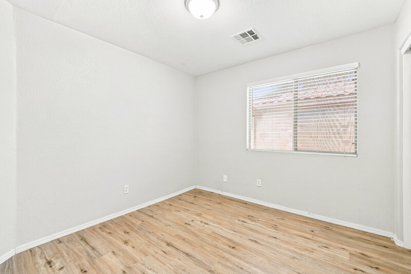 1,960/Mo, 973 E Yuma Ave Apache Junction, AZ 85119 Bedroom View
