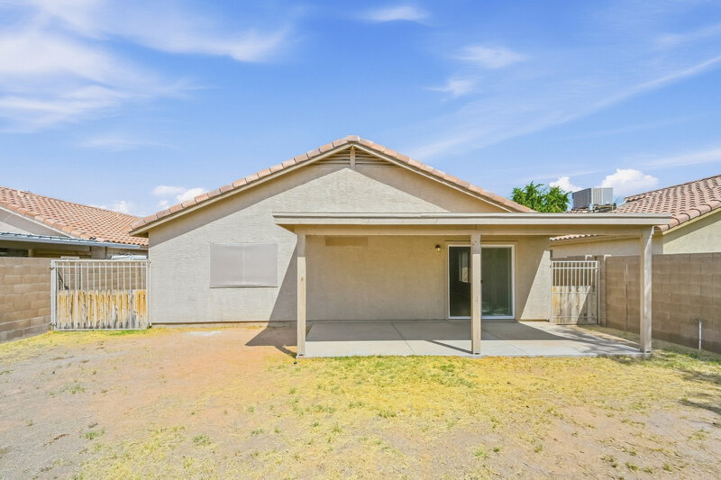1,960/Mo, 973 E Yuma Ave Apache Junction, AZ 85119 Rear View
