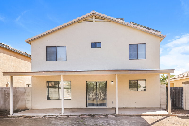 2,235/Mo, 22432 N 20th Pl Phoenix, AZ 85024 Rear View