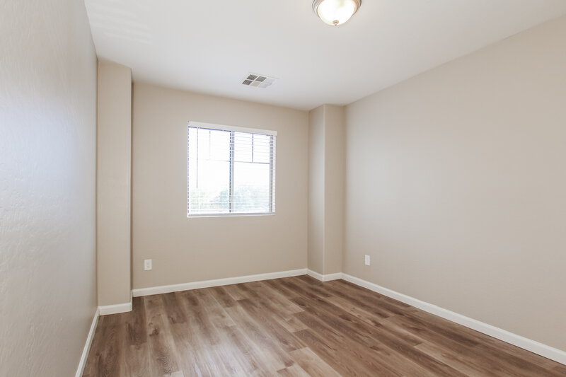 2,200/Mo, 6736 W Desert Ln Laveen, AZ 85339 Bedroom View 2
