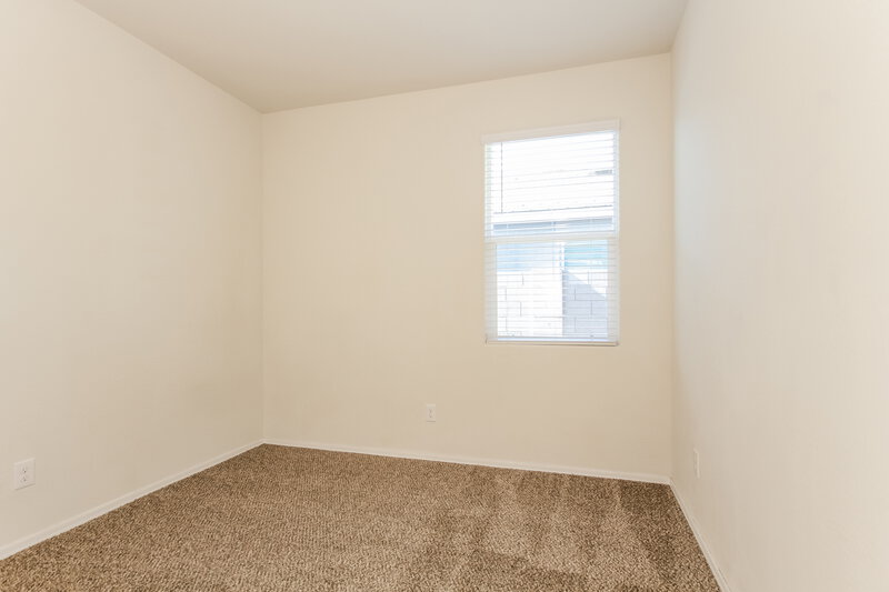 1,855/Mo, 7660 W Florence Ave Phoenix, AZ 85043 Bedroom View