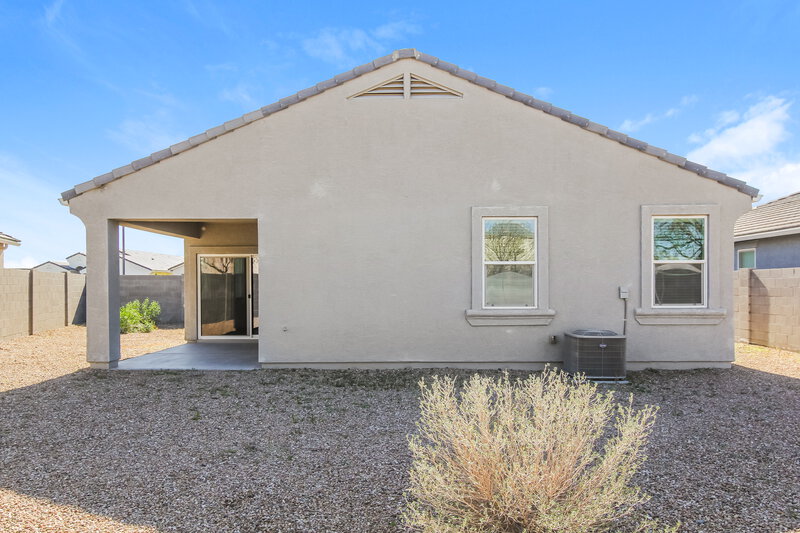 1,855/Mo, 7660 W Florence Ave Phoenix, AZ 85043 Rear View