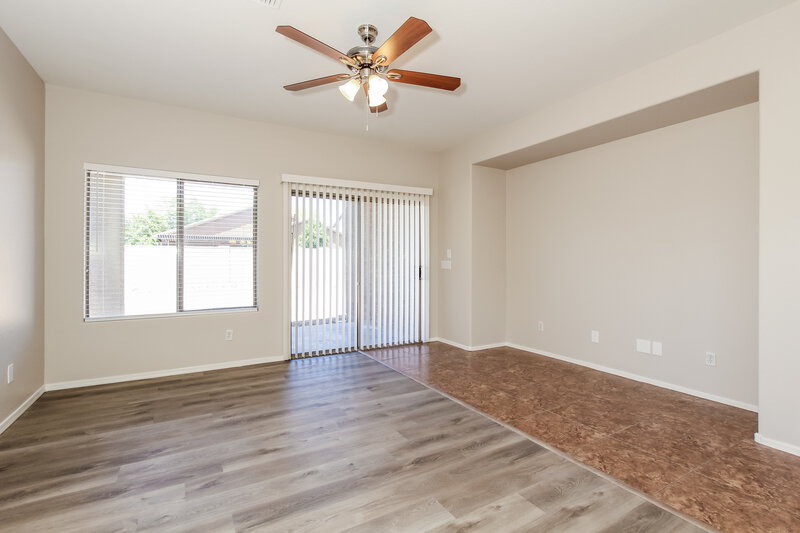 2,640/Mo, 11850 W Jessie Ln Sun City, AZ 85373 Dining Room View