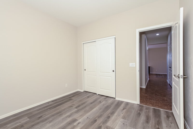2,640/Mo, 11850 W Jessie Ln Sun City, AZ 85373 Bedroom View 3