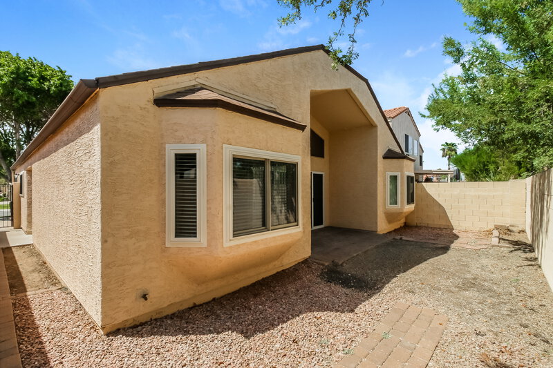 2,195/Mo, 3440 E Southern Ave Unit 1011 Mesa, AZ 85204 Rear View 2