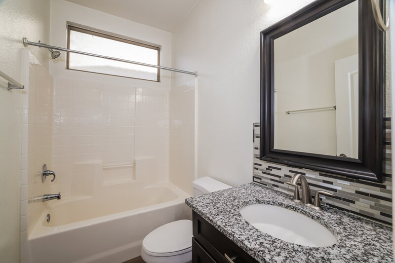 2,495/Mo, 3638 E Flamingo Way Gilbert, AZ 85297 Bathroom View