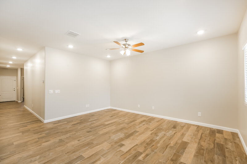 2,085/Mo, 4076 W Ardmore Rd Laveen, AZ 85339 Living Room View