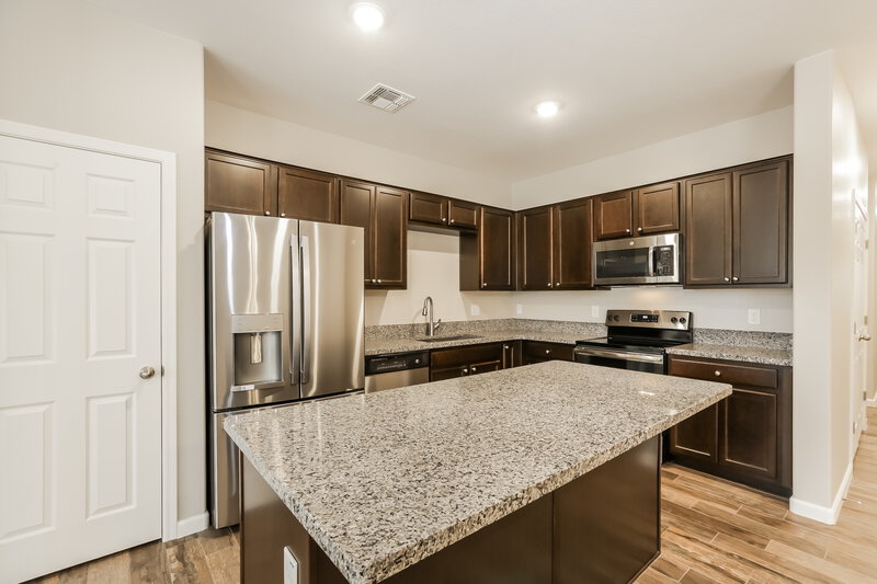 2,085/Mo, 4076 W Ardmore Rd Laveen, AZ 85339 Kitchen View