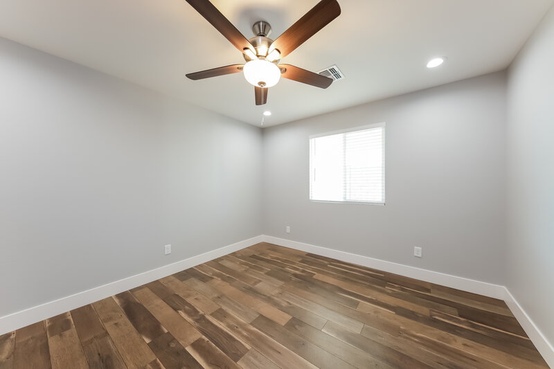 1,885/Mo, 4653 S 38th Glen Phoenix, AZ 85041 Bedroom View