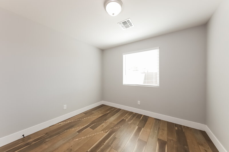 1,885/Mo, 4653 S 38th Glen Phoenix, AZ 85041 Bedroom View 2